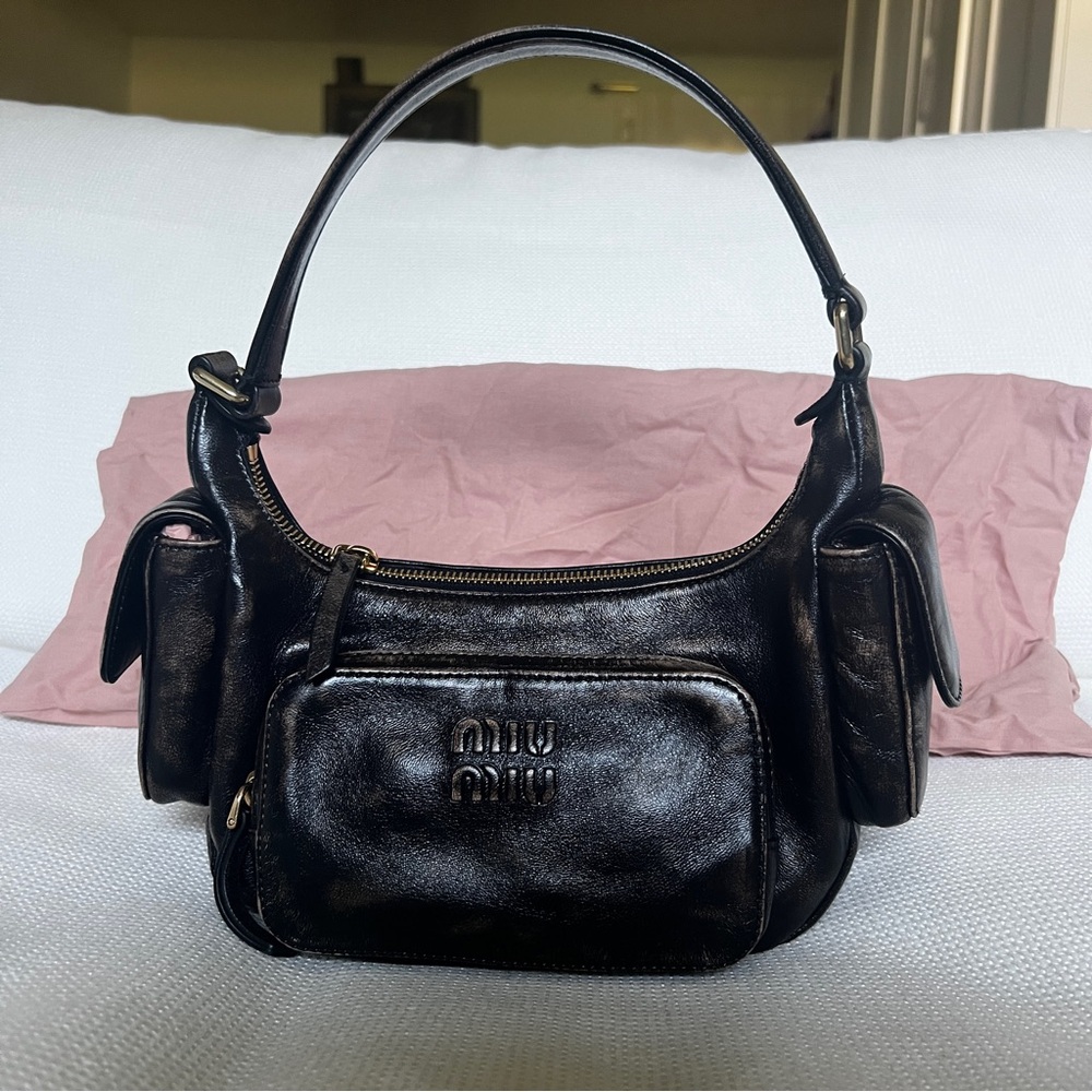 AUTHENTIC MIU MIU POUCH SHOULDER BAG!